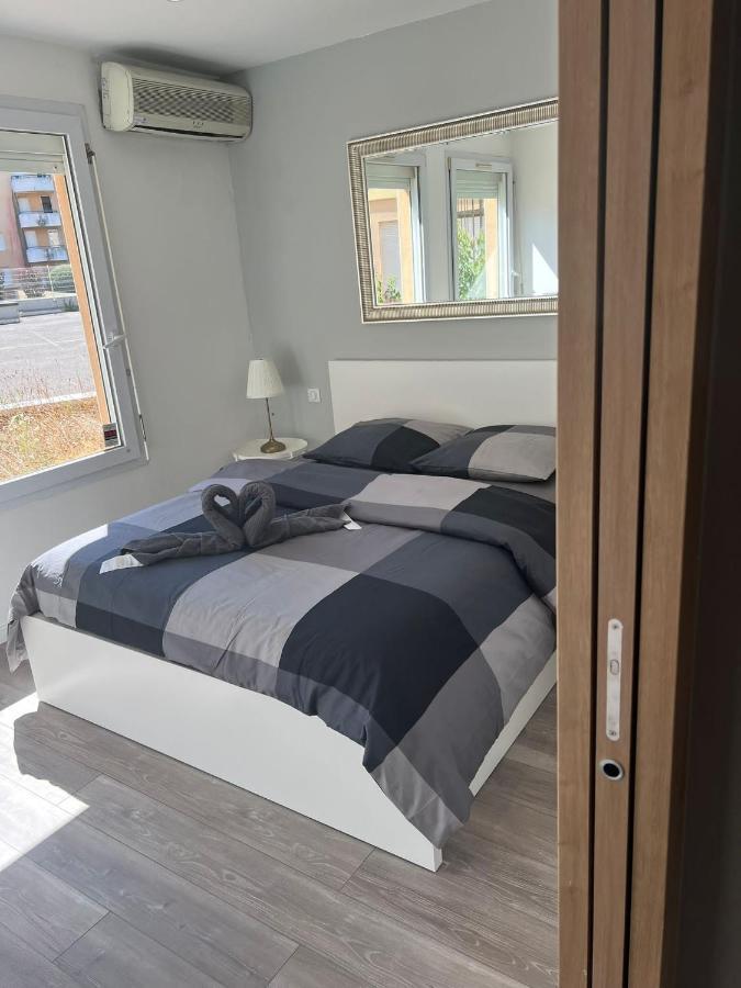 App 1 Mulhouse Centre , 6 Personnes公寓 外观 照片