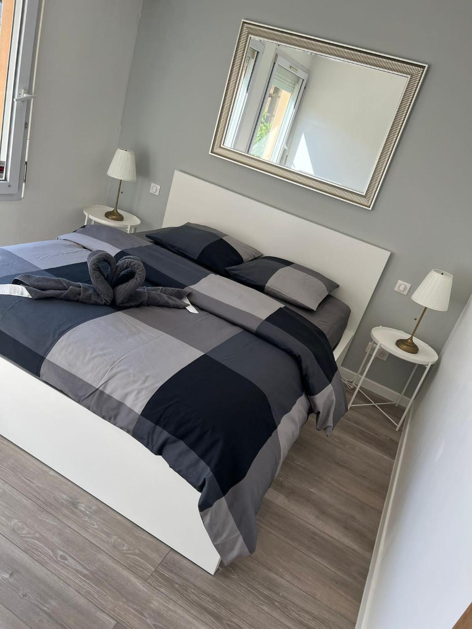 App 1 Mulhouse Centre , 6 Personnes公寓 外观 照片